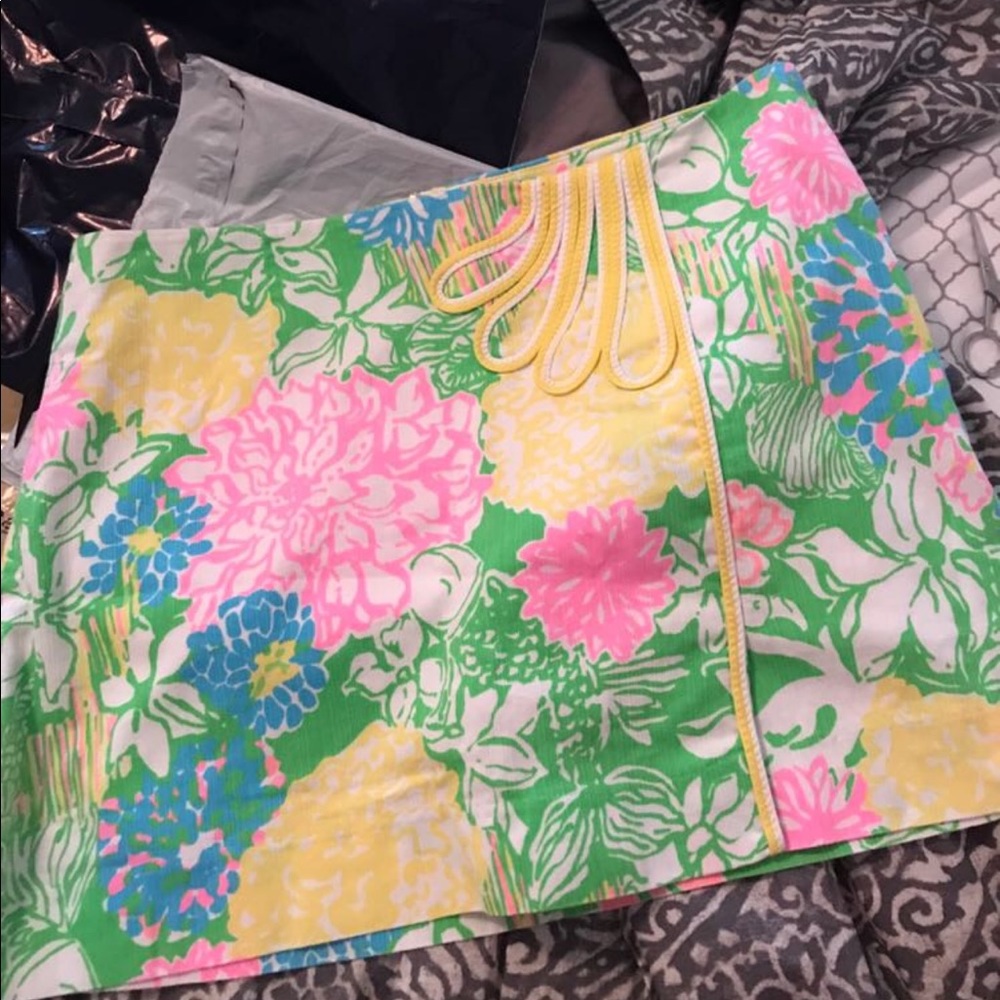 Lilly Pulitzer skirt